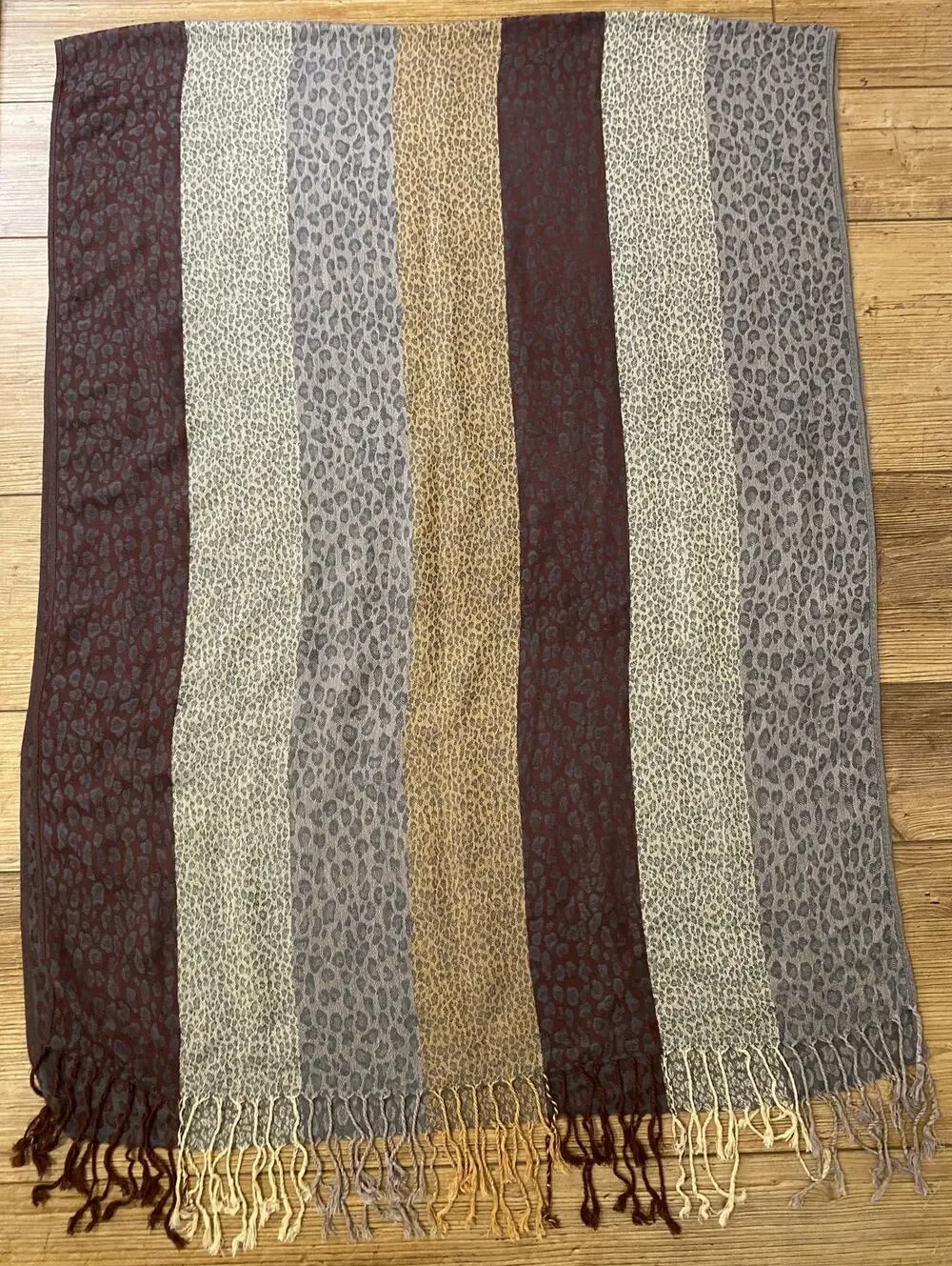 100% Pashmina Wrap Leopard Print